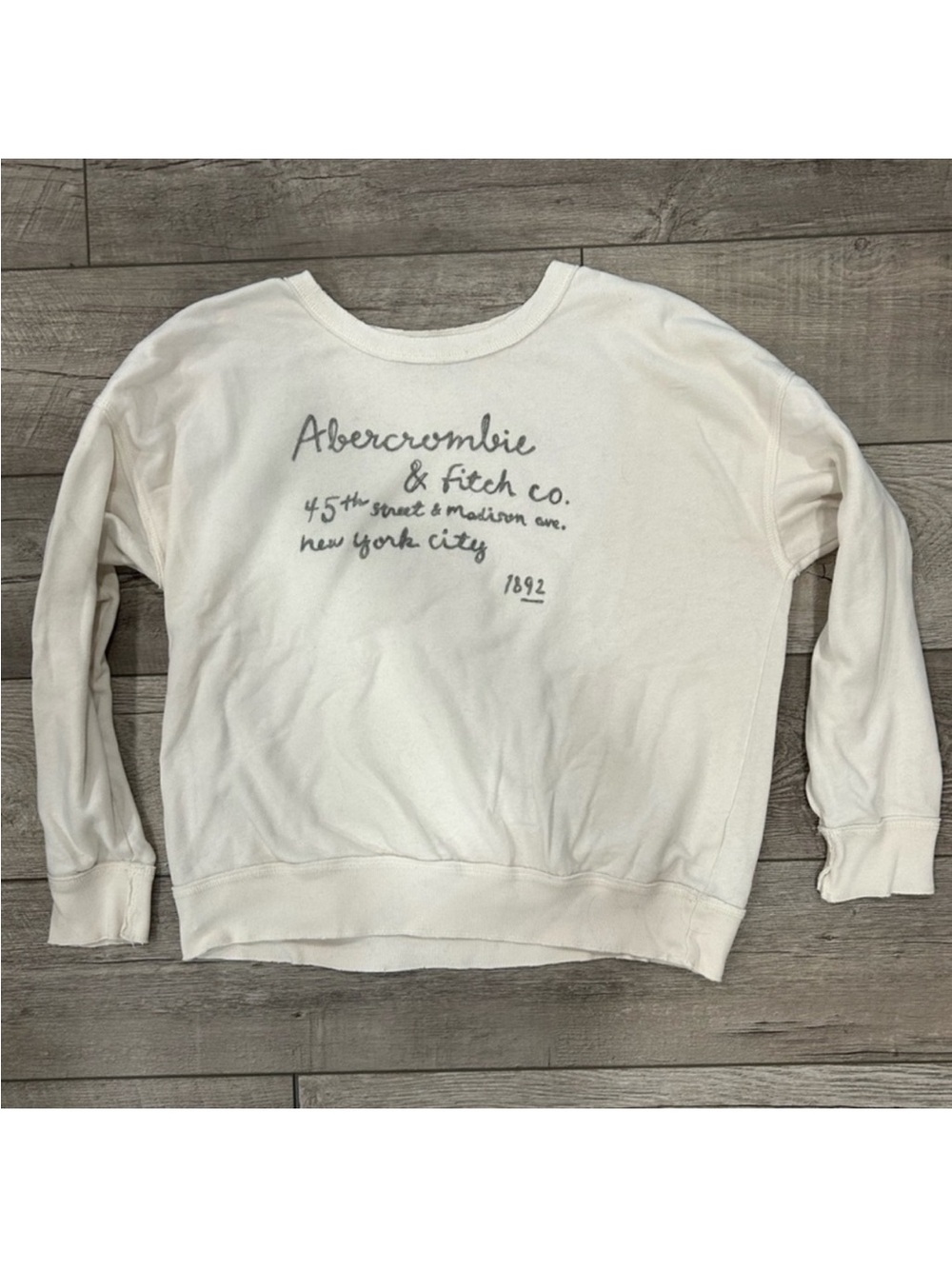 Abercrombie & Fitch White Crewneck Sweater